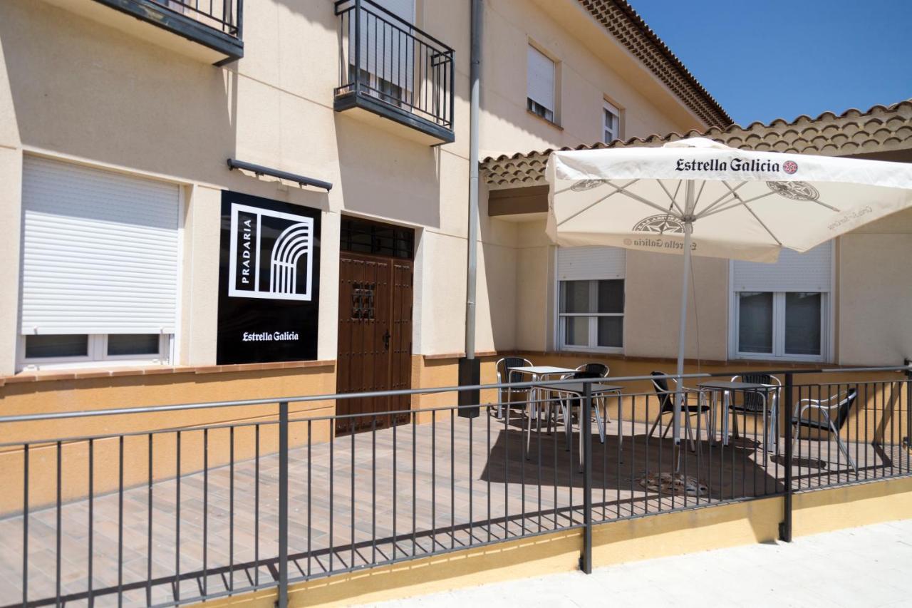 Hostal Pradaria Asador & Alojamiento Arcas Exterior photo